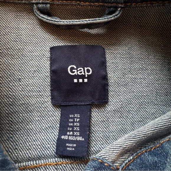 GAP Denim Jacket XS | Classic Blue Button-Up Jean Jacket Fitted Stretch Trucker - Picture 6 of 8